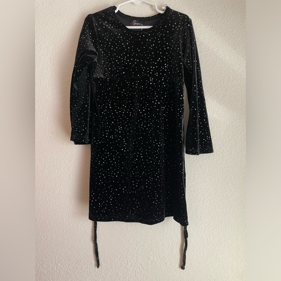 Speechless Black Velvet Kids Dress with Sparkle Accents size 5 - Picture 4 of 5